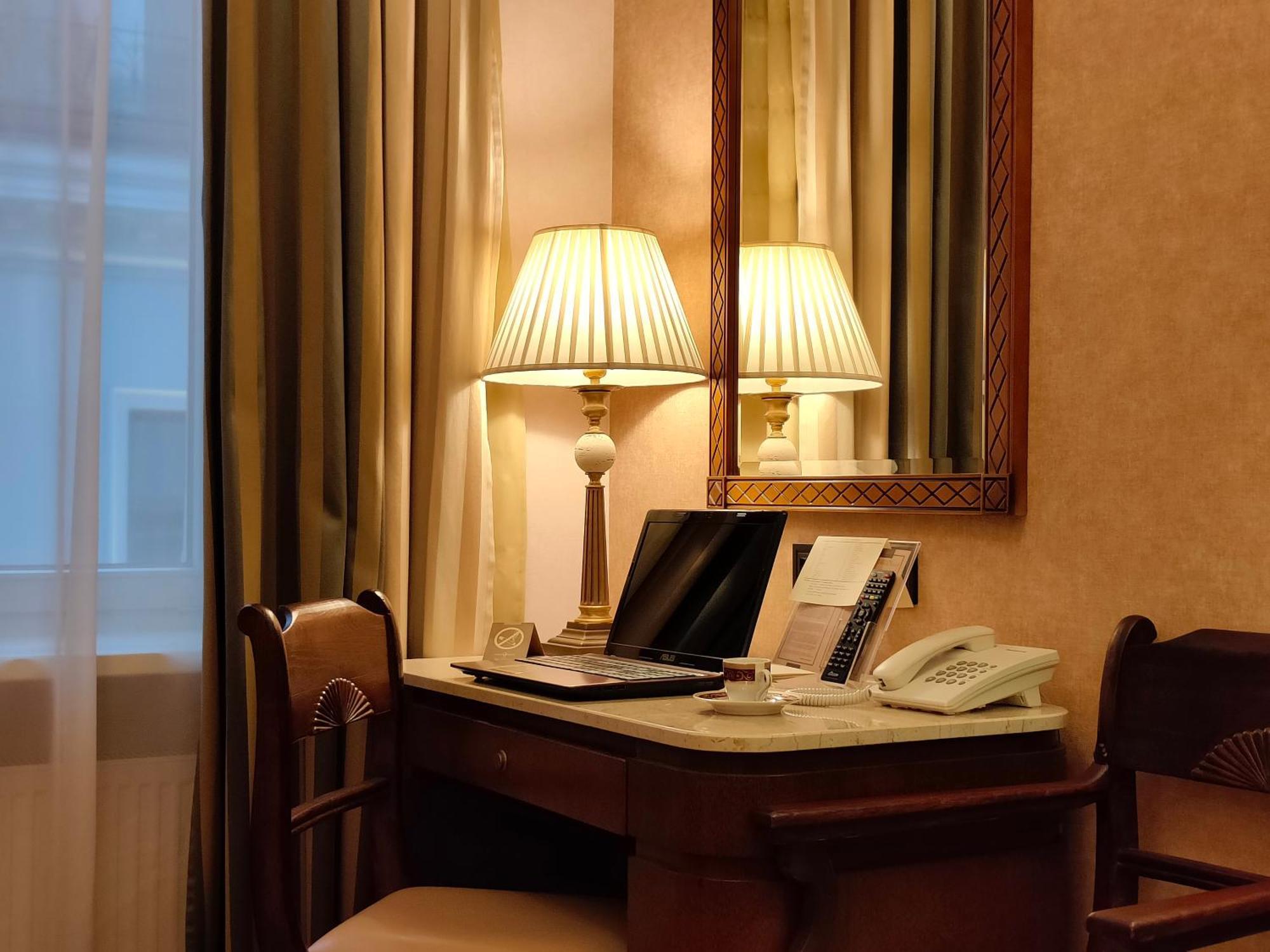 Grand Hotel — Photos 1